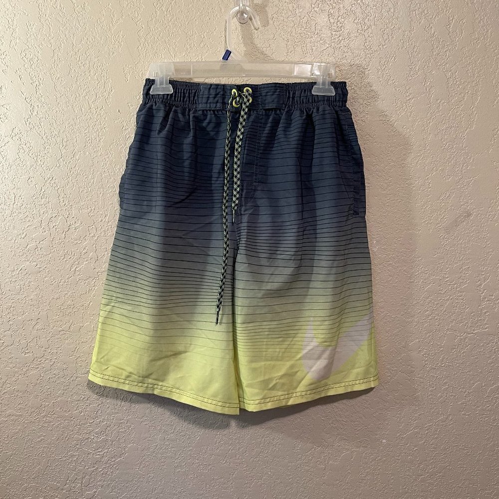 NWOT Men's Nike Swim Trunks
